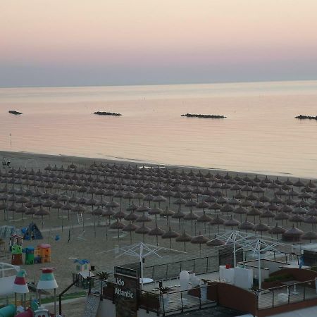 Hotel Palmarosa Roseto Degli Abruzzi Εξωτερικό φωτογραφία