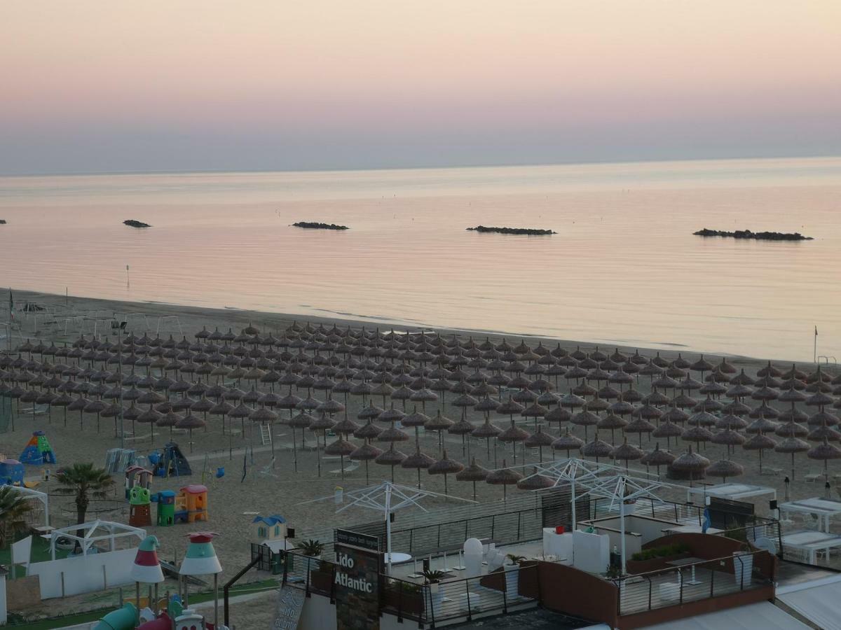 Hotel Palmarosa Roseto Degli Abruzzi Εξωτερικό φωτογραφία